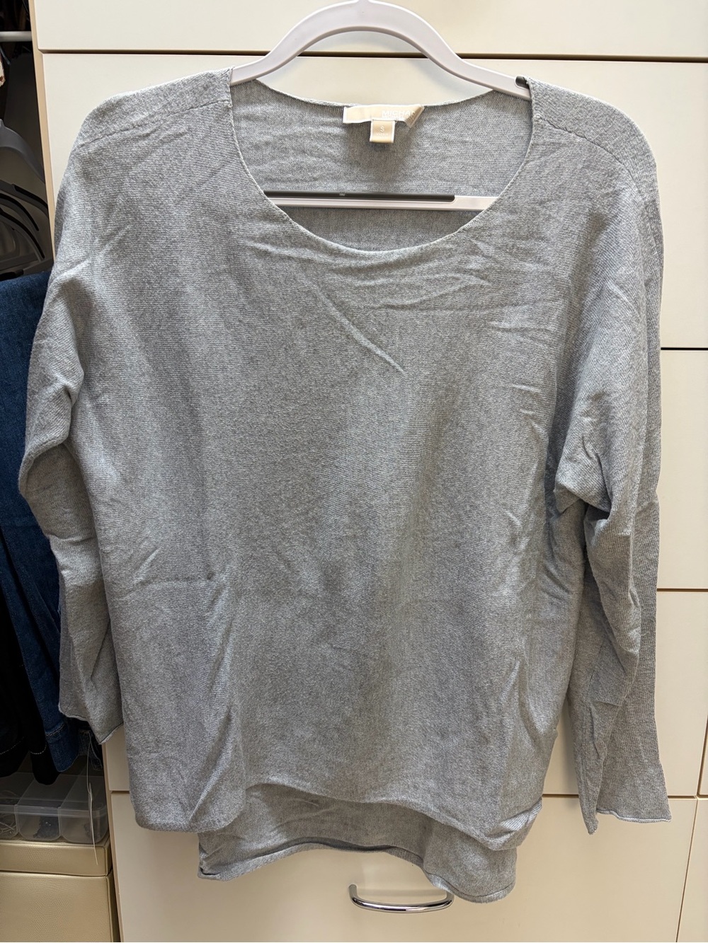 MICHAEL Michael Kors Light Gray Scoop Neck Pullover Sweater